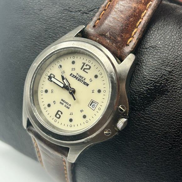 Timex Expedition Women’s Stainless Steel Brown Leather Watch, 32mm Working - Picture 3 of 8